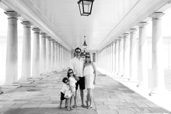 A family portrait in Greenwich with parents and their two children.