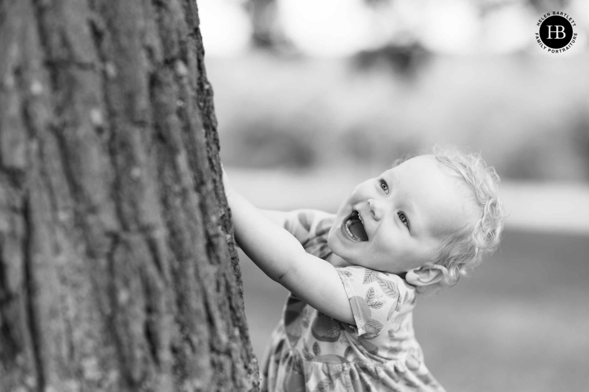 little-girl-plays-hide-and-seek