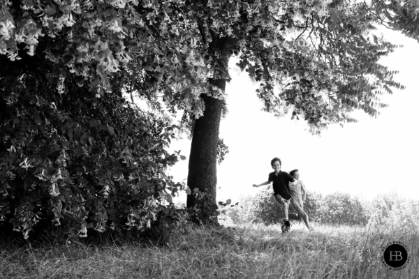 boys-play-hampstead-heath