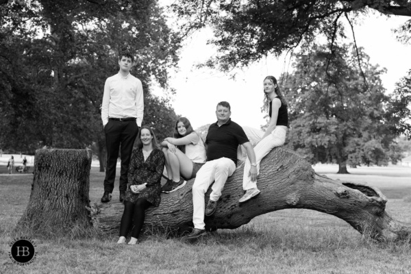 family-photo-shoot-with-teenagers-dulwich