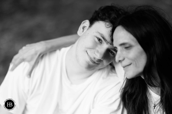 portrait-teenage-boy-with-mother-london