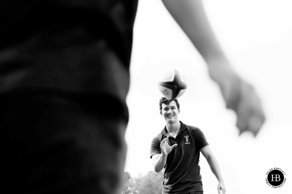 teenage-brothers-play-rugby-family-photoshoot-twickenham