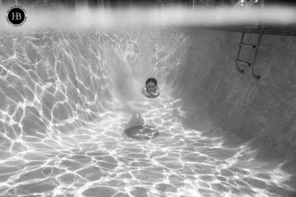 black-and-white-photo-child-swimming