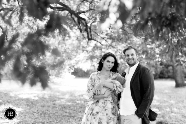 outdoor-newborn-photography-london