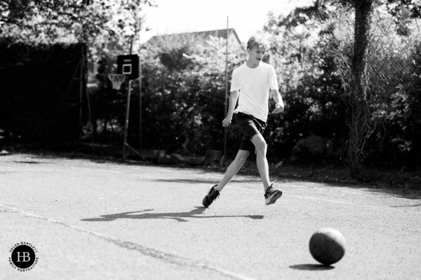 teenage-boy-play-football