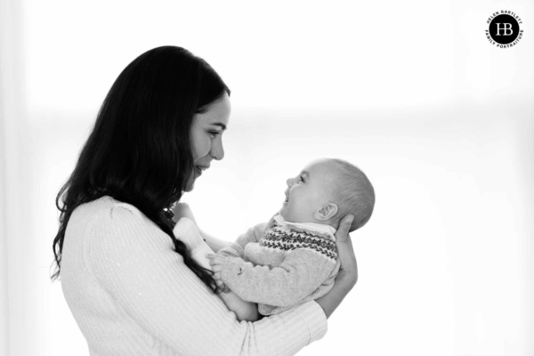 mother-and-baby-laugh-together-camden-photo-shoot