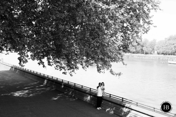father-daughter-by-river-battersea