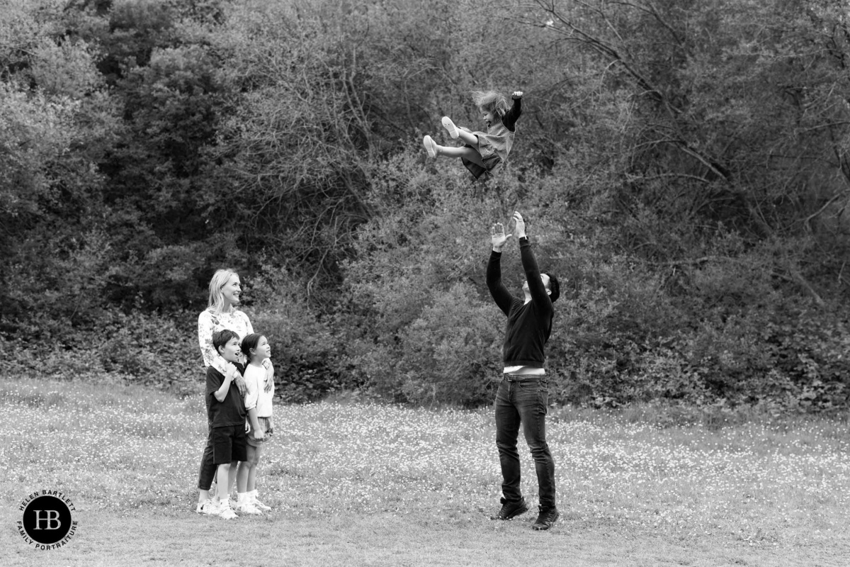 family-photo-shoot-on-wimbledon-common