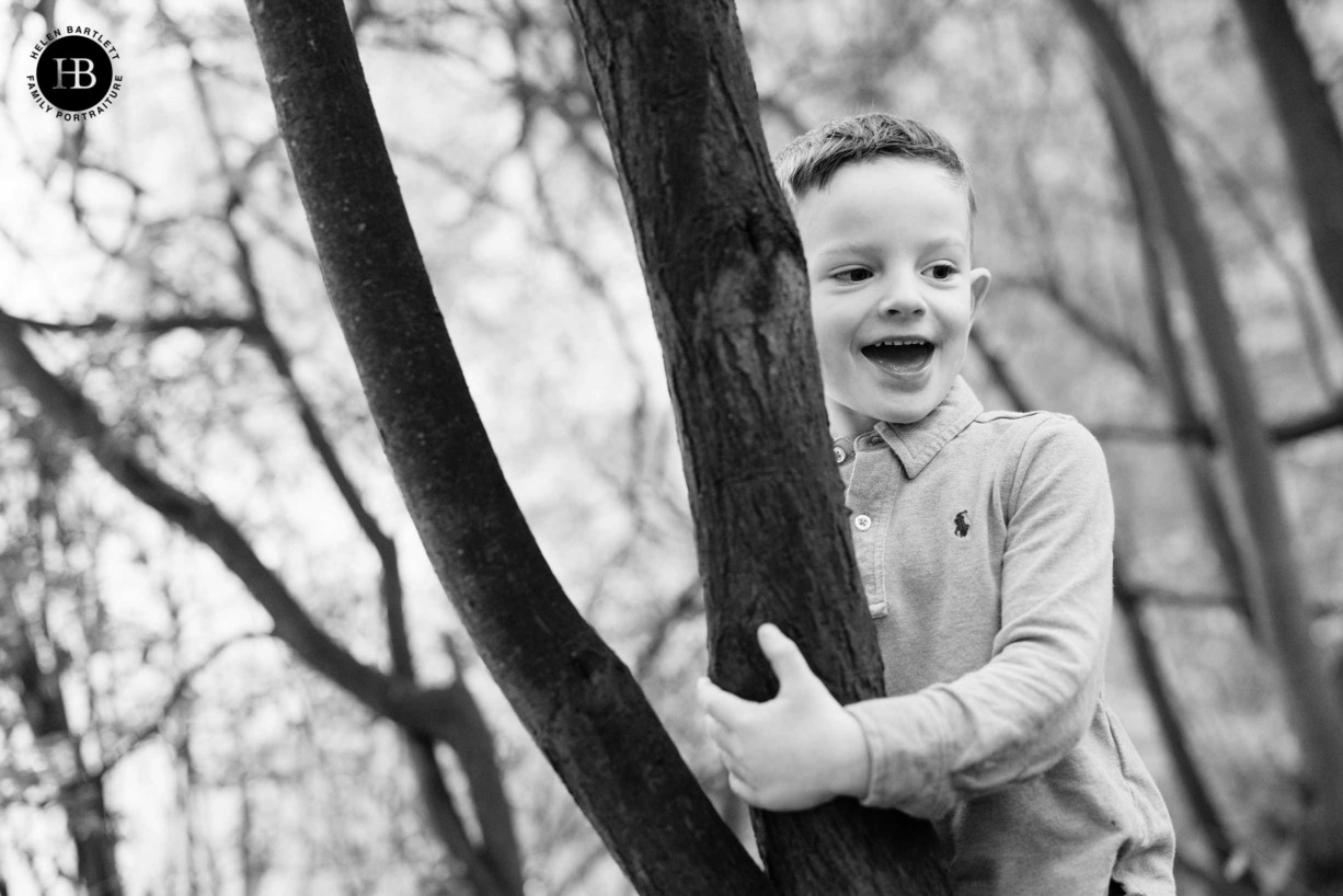 boy-climbing-tree-balham-common