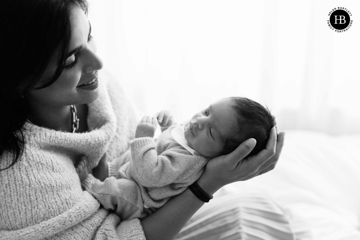 at-home-mother-newborn-portrait-west-london