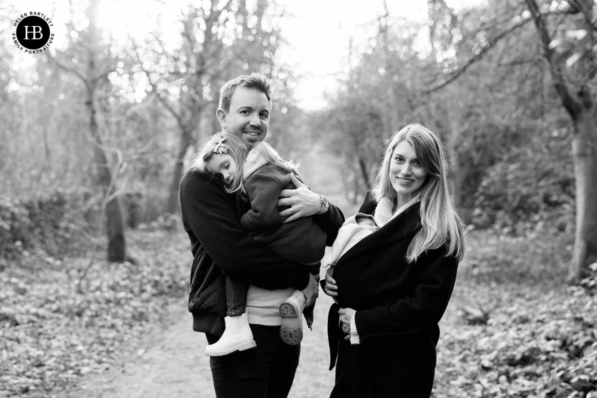 outdoor-newborn-photography-west-london