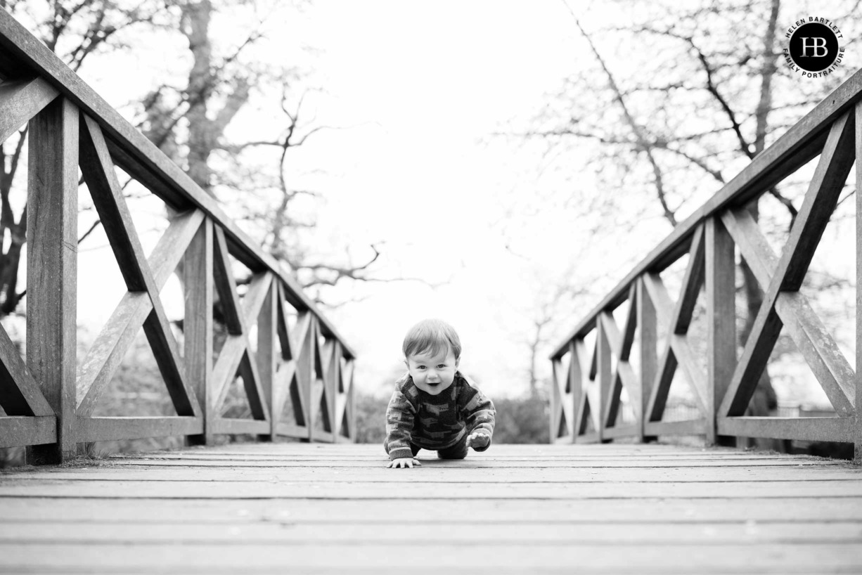 crawling-baby-exploring-on-photo-shoot