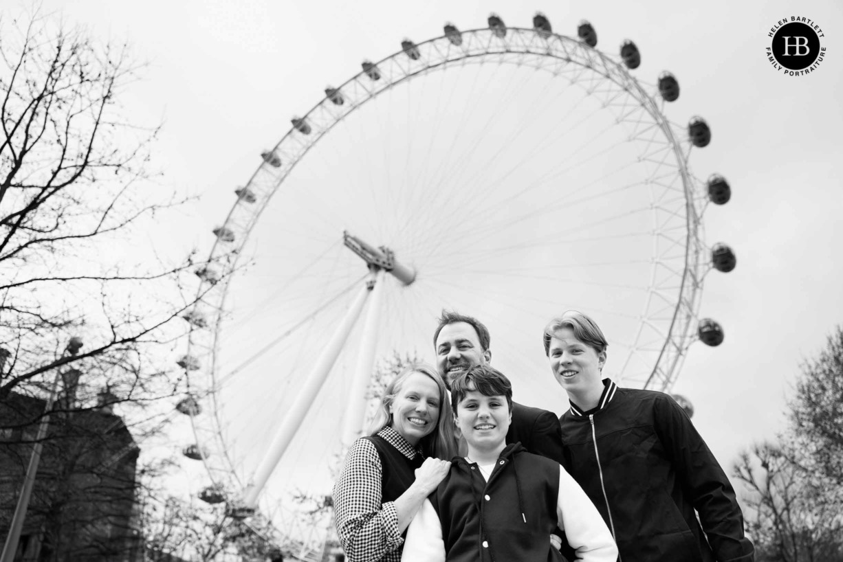 family-photo-london-eye