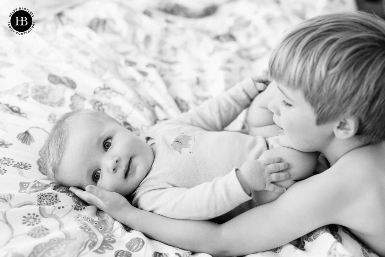 black-and-white-portrait-baby-and-sibling